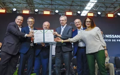 Mover: Lula assina decreto que regulamenta incentivos à produção de veículos verdes