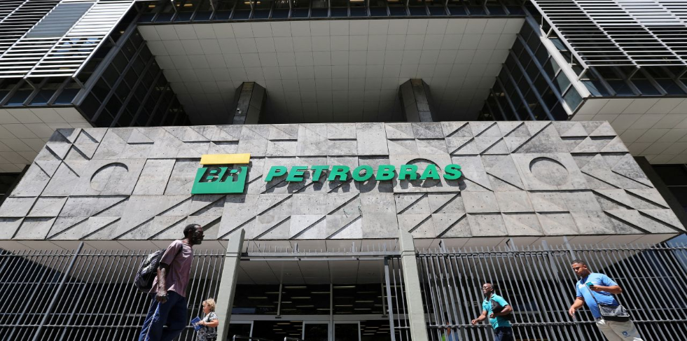 Petrobras (PETR4) avalia emissão de até R$ 3 bilhões em debêntures incentivadas