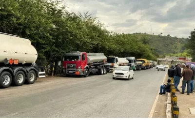 Protesto de caminhoneiros contra Vibra não impacta abastecimento de combustíveis, diz ANP